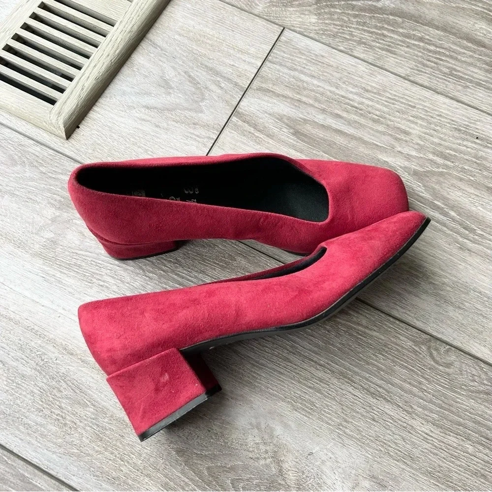 St. Michael Red Faux Suede Square Toe Block Heel Pumps - Picture 2 of 13